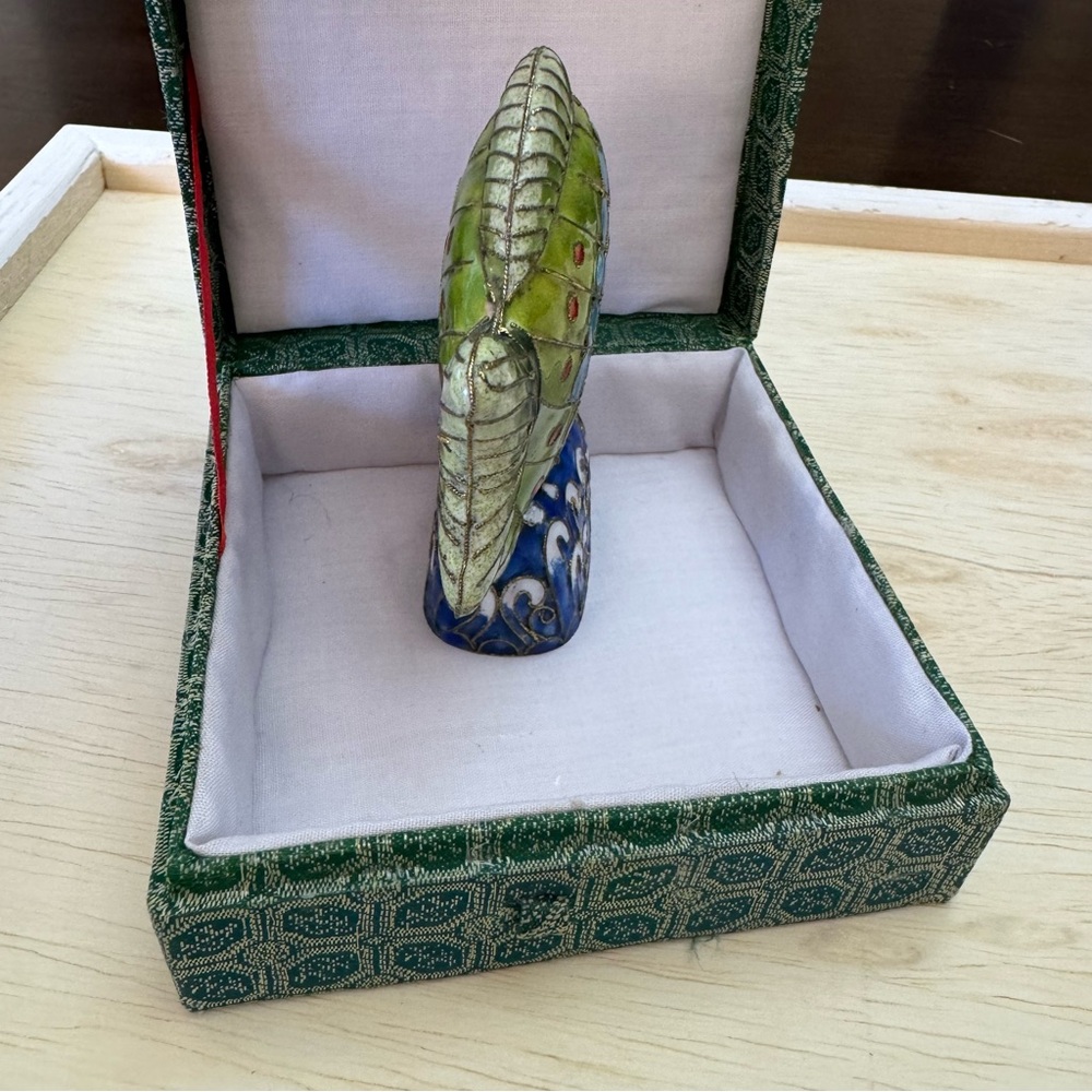 Beautiful DS Starr Cloisonné Tropical Fish Figurine On Stand Enamel Multicolor - Picture 4 of 14